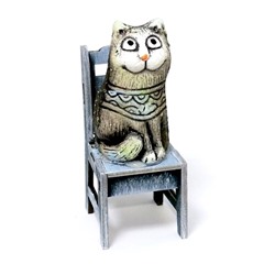 Кот на стуле, KN 00-121
