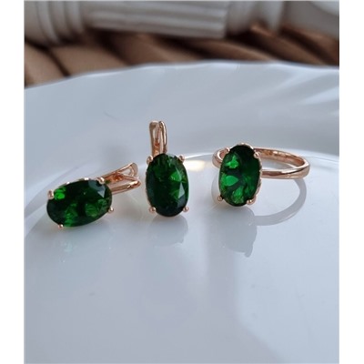 Комплект коллекция "Дубай", покрытие позолота с камнем, цвет зеленый, серьги, кольцо р-р 17, А101870, арт.747.532
