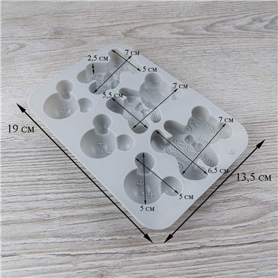 Силиконовая форма для выпечки и шоколада Мишки и Мышки 6 ячеек