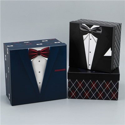 Набор подарочных коробок 3 в 1 «Костюмы», 18 × 18 × 10‒22 × 22 × 12 см