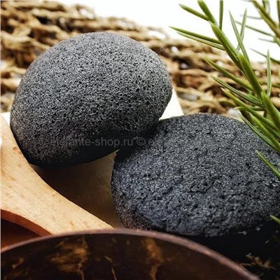 Спонж Конняку Darkness Natural Konjac Puff Black (125)