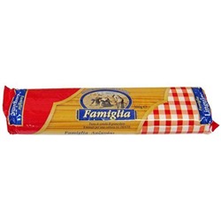 Паста     Лингвини    ( Плоские     спагетти )   "  FAMIGLIA  "  500 г