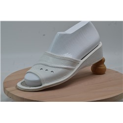 031-38  Обувь домашняя  (цвет белый) (Тапочки кожаные) размер 38