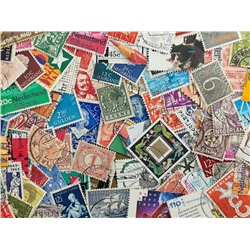 Набор различных марок Нидерландов (40 шт.)