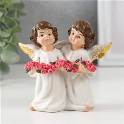 Сувенир полистоун "Два ангела в платье с гирляндой из роз" 8,7х10х4,2 см