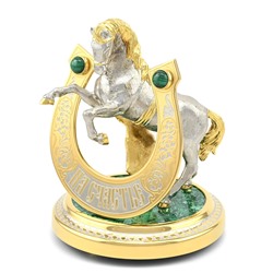 Сувенир из малахита "Конь с подковой, с надписью на счастье" 125*125*155мм.