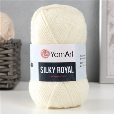 Пряжа "Silky Royal" 65% мерин.шерсть, 35% иск.шелк 140м/50г (430 молочный)