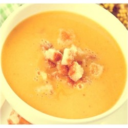 Крем-суп гороховый с копченостями, гренками и мясом (1 порция)