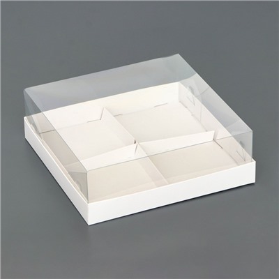 Коробка для муссовых пироженных 4 штуки, 17x17x6 Белый