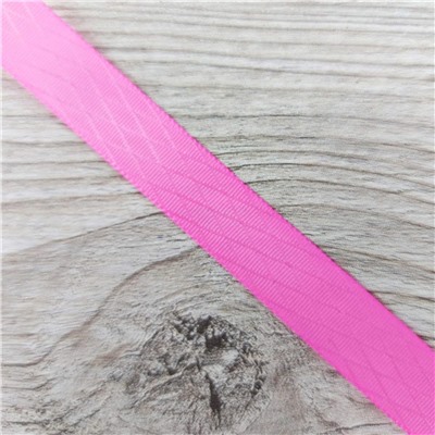 Лента атласная Ромбики светло-розовая 1,2 см