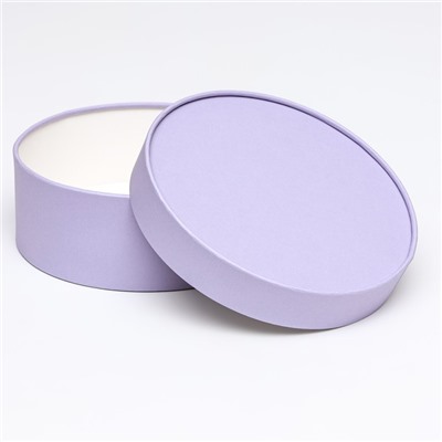 Подарочная коробка "Нежность" бледно-фиолетоввая, завальцованная без окна, 20,5 х7 см