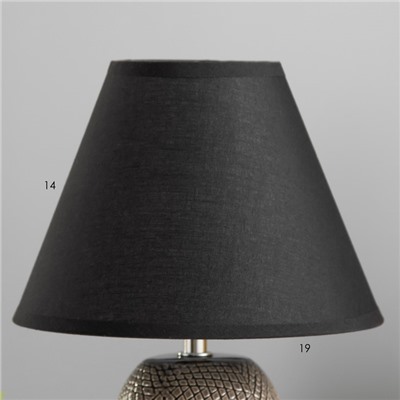 Настольная лампа "Лоренза" Е14 40Вт чёрный 20х20х28,5 см