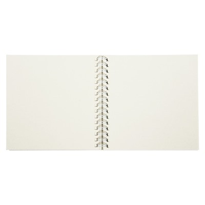 Скетчбук А6+ 40 листов "Девочки", обложка картон, твёрдая подложка, матовая ламинация, выборочный лак, блок 100 г/м2