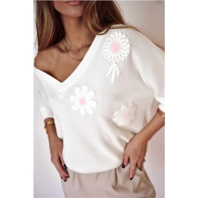 White Flower Applique Texture Knitted V Neck Top