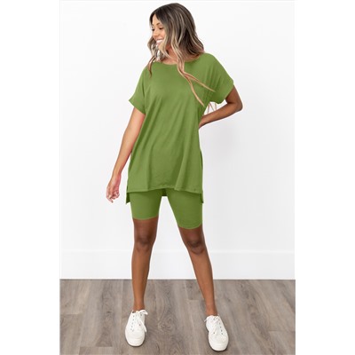 Spinach Green Solid Split Hem Tunic Tee and Tight Shorts Set